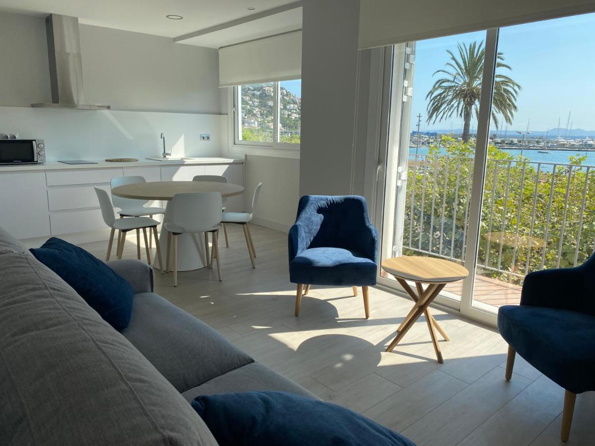 Apartaments Voramar Roses Bagian luar foto